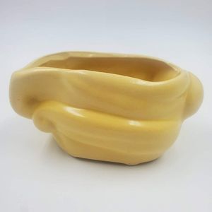 Royal Copley Buttery Yellow Asymmetrical Oval Planter Mid Century Unsigned